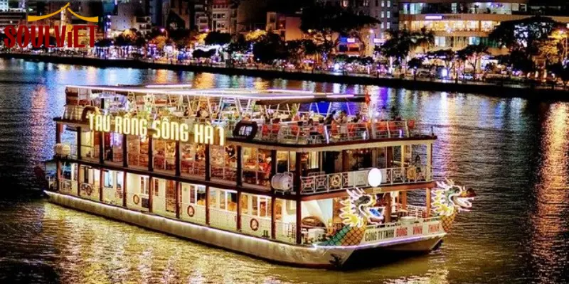 Han river cruise Danang
